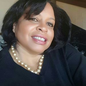 Meet your Posher, Debra